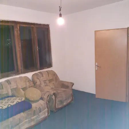 2km From Center Apartment *